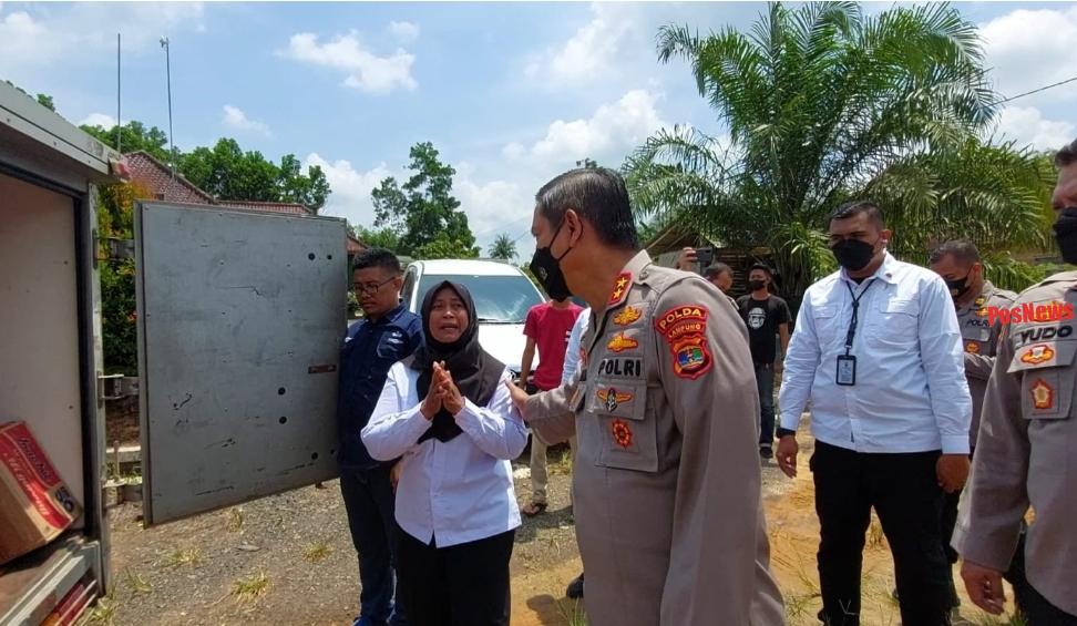 Menetes Air Mata Masyarakat Mesuji, Kehadiran Polda Lampung Irjen Pol Hendro Sugiatno